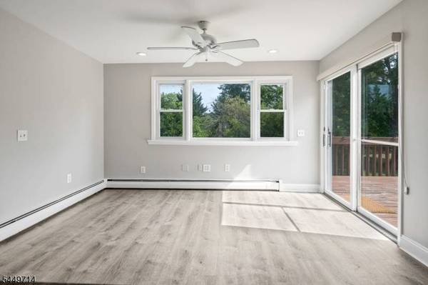 2 Stiles Ln, Montville Twp., NJ 07058