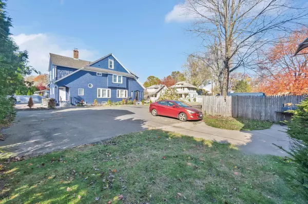 66 Center Street, Windsor Locks, CT 06096