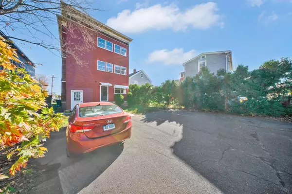 66 Center Street, Windsor Locks, CT 06096