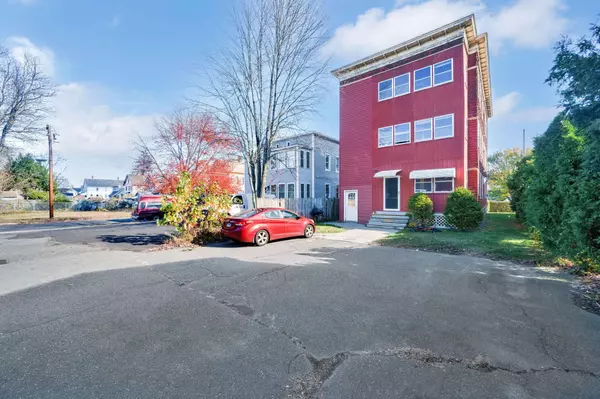 66 Center Street, Windsor Locks, CT 06096