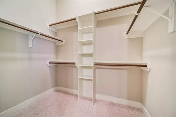 925 W 23rd ST #B, Houston, TX 77008