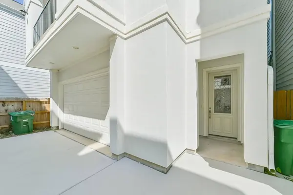 4314 Gibson ST #A, Houston, TX 77007