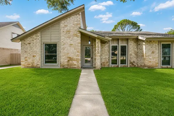 21323 Park Bluff DR, Katy, TX 77450