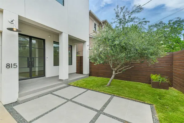 815 Alexander ST, Houston, TX 77007