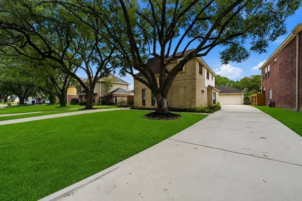 20719 Castle Bend DR, Katy, TX 77450