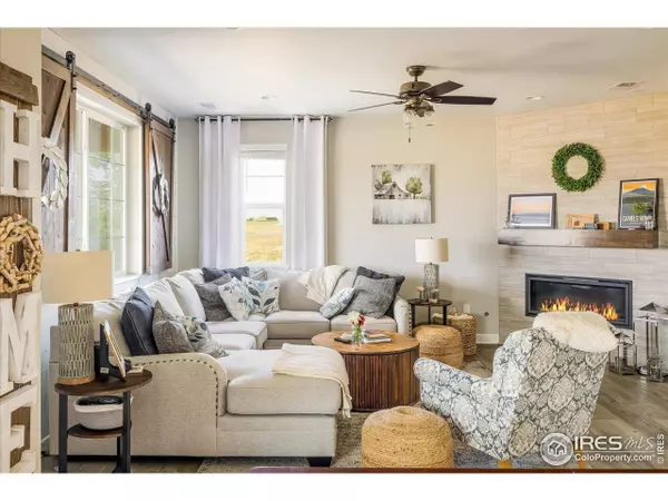 906 Audubon Peak Dr, Erie, CO 80516