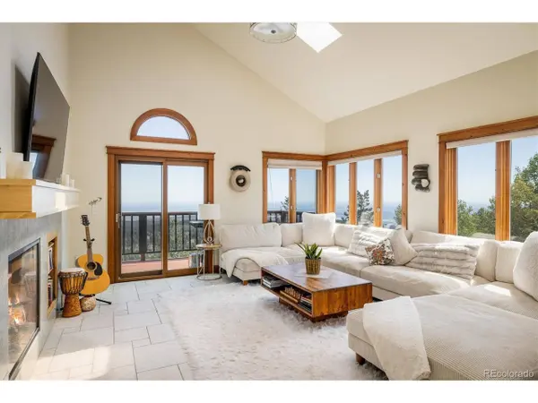 107 Sunrise Ln, Boulder, CO 80302