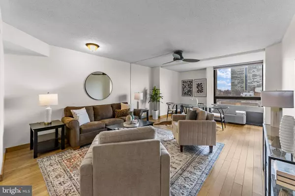 233 S 6TH ST #608, Philadelphia, PA 19106