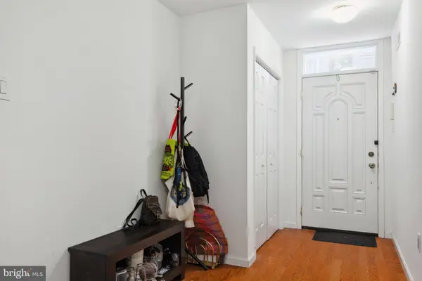 1029 N LEITHGOW ST, Philadelphia, PA 19123