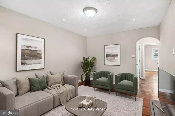 2425 S 57TH ST, Philadelphia, PA 19143