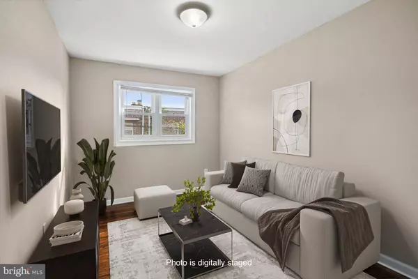 2425 S 57TH ST, Philadelphia, PA 19143