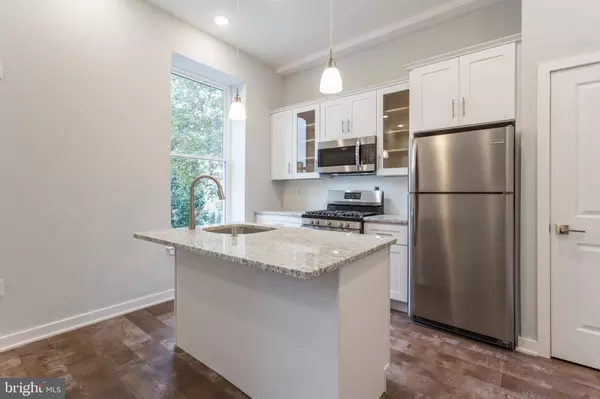 1318 S BROAD ST #2F, Philadelphia, PA 19146