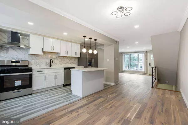 2936 NEW HOPE ST, Philadelphia, PA 19145