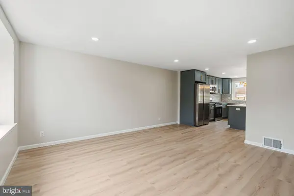 8048 FAYETTE ST, Philadelphia, PA 19150