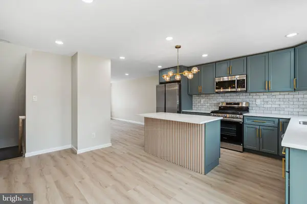 8048 FAYETTE ST, Philadelphia, PA 19150