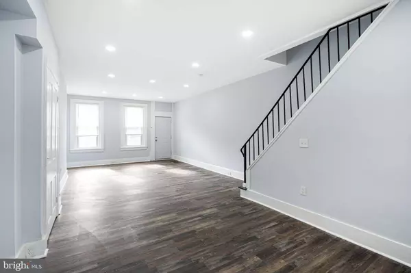 725 W LAFAYETTE ST, Norristown, PA 19401