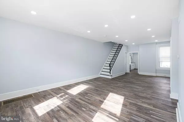 725 W LAFAYETTE ST, Norristown, PA 19401