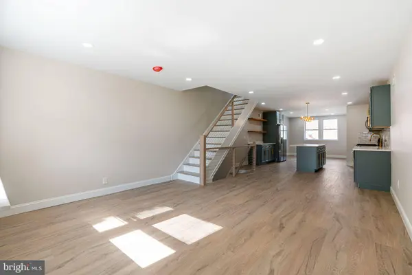 7705 PICKERING AVE, Philadelphia, PA 19150