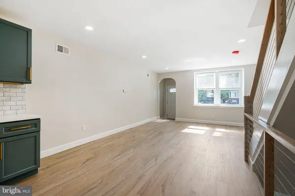 7705 PICKERING AVE, Philadelphia, PA 19150