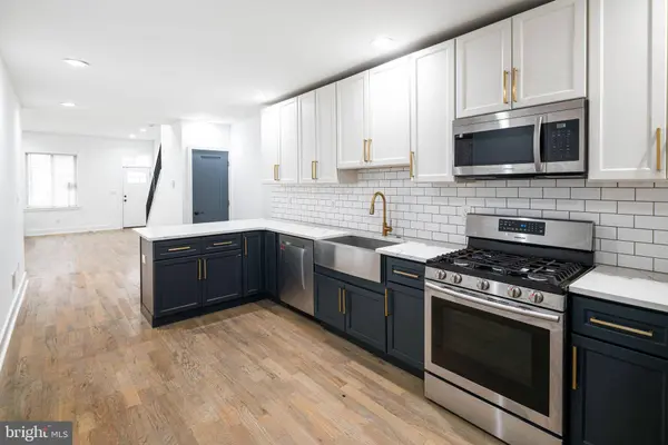 2532 W MONTGOMERY AVE, Philadelphia, PA 19121