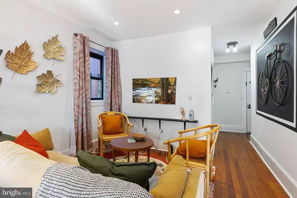 2134 LOCUST ST #4R, Philadelphia, PA 19103