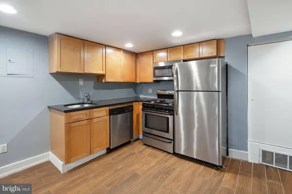 2351 CHRISTIAN ST #B, Philadelphia, PA 19146