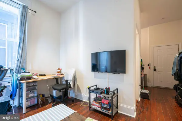 2033 SPRUCE ST #5, Philadelphia, PA 19103