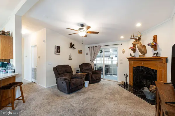 815 FARRALL DR #815, Dover, DE 19901