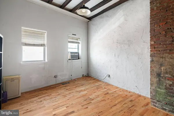 1127 S 7TH ST, Philadelphia, PA 19147