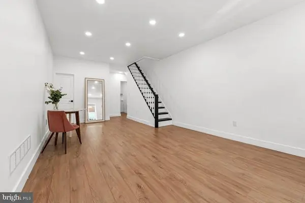 2025 S CLEVELAND ST, Philadelphia, PA 19145