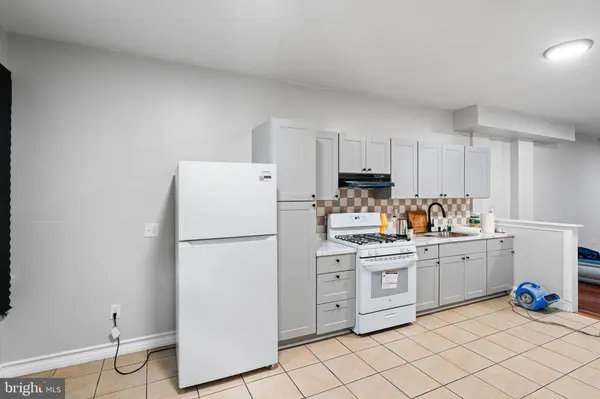 3845 FOLSOM ST, Philadelphia, PA 19104