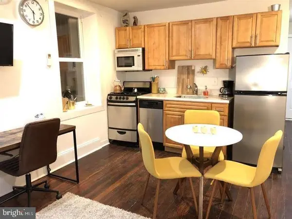 2033 SPRUCE ST #1, Philadelphia, PA 19103