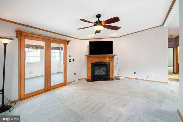 309 PERSIMMON CIR W, Dover, DE 19901
