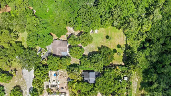 11270 Monet LN, Palm Beach Gardens, FL 33410