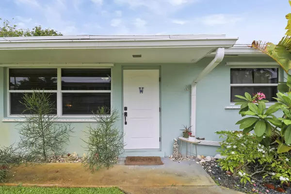 North Palm Beach, FL 33408