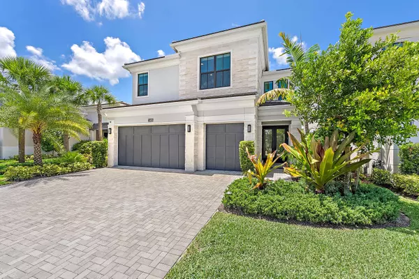 13498 Artisan CIR, Palm Beach Gardens, FL 33418
