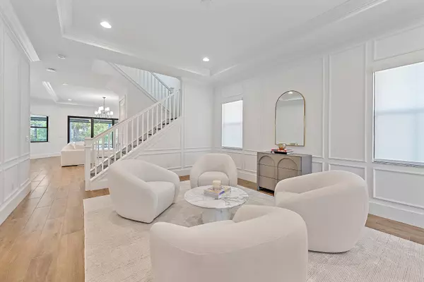 13498 Artisan CIR, Palm Beach Gardens, FL 33418