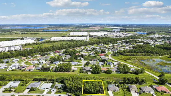 5488 NW Boydga AVE, Port Saint Lucie, FL 34986