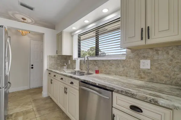 1102 Wingfoot DR #C, Jupiter, FL 33458