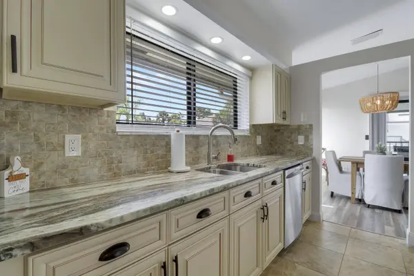 1102 Wingfoot DR #C, Jupiter, FL 33458