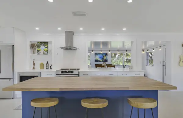 1518 Summer AVE, Jupiter, FL 33469