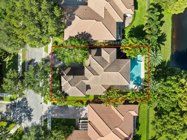 182 Via Veracruz, Jupiter, FL 33458