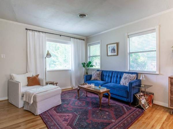 3800 Bilglade Road, Fort Worth, TX 76133