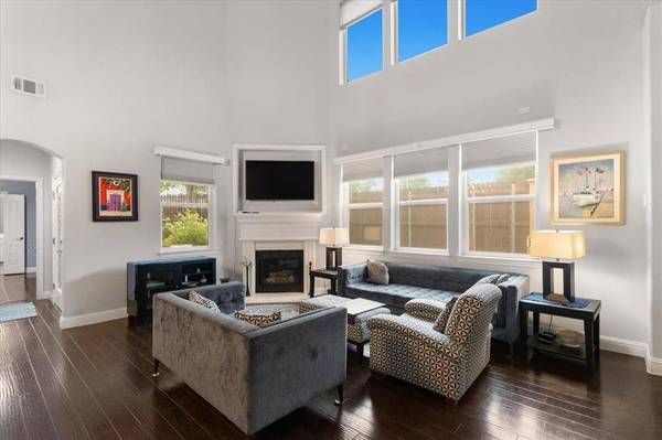 600 Rosemead Drive, Euless, TX 76039