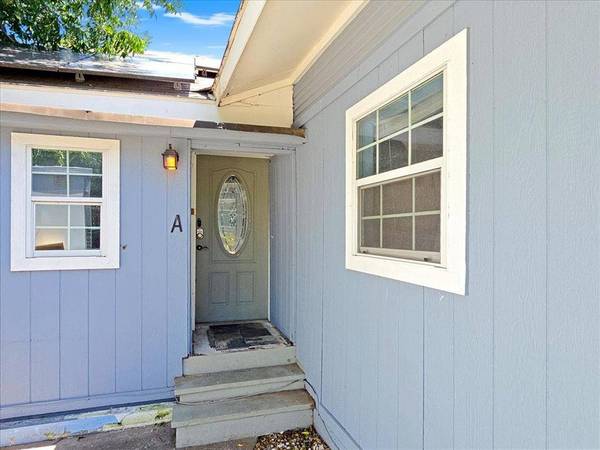 1209 15th Place, Fort Worth, TX 76164