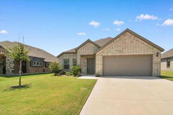 1328 Fox Glen Trail, Crowley, TX 76036