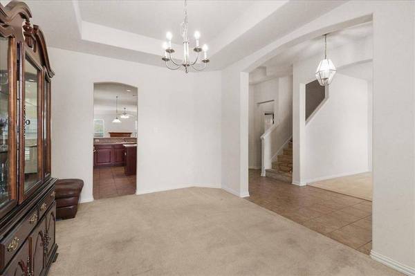 5312 Hockley Drive, Grand Prairie, TX 75052