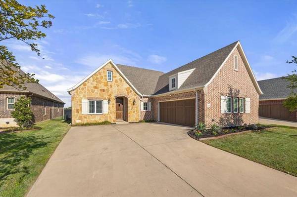 6909 Clayton Nicholas Court, Arlington, TX 76001