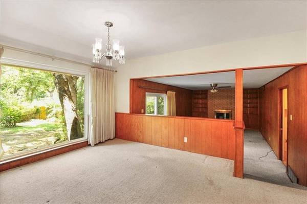 2803 Oak Cliff Lane, Arlington, TX 76012