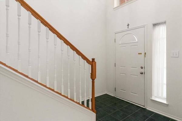 1100 Bellingham Place, Arlington, TX 76001